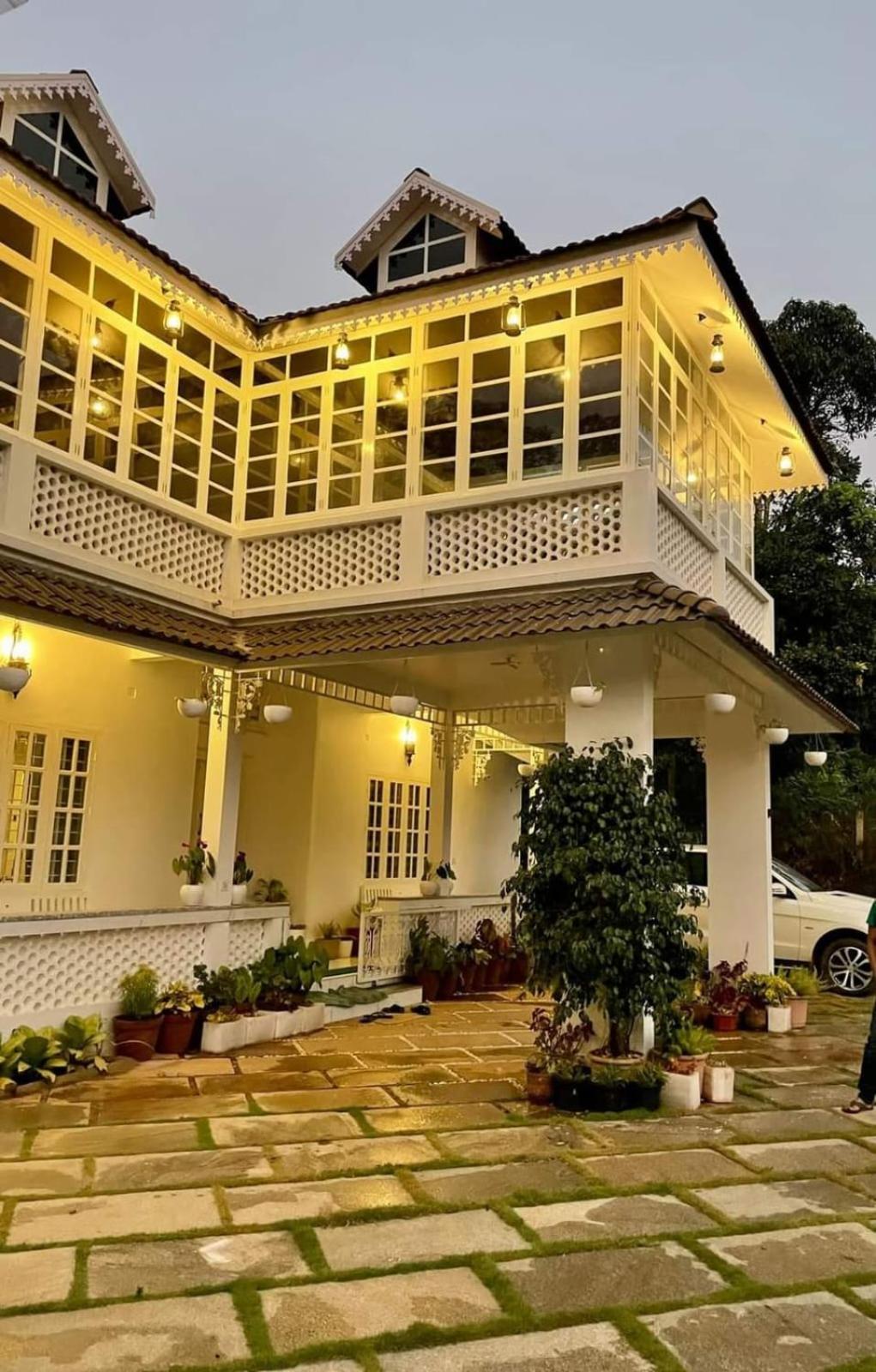 Padikkal Bungalow Витірі Екстер'єр фото