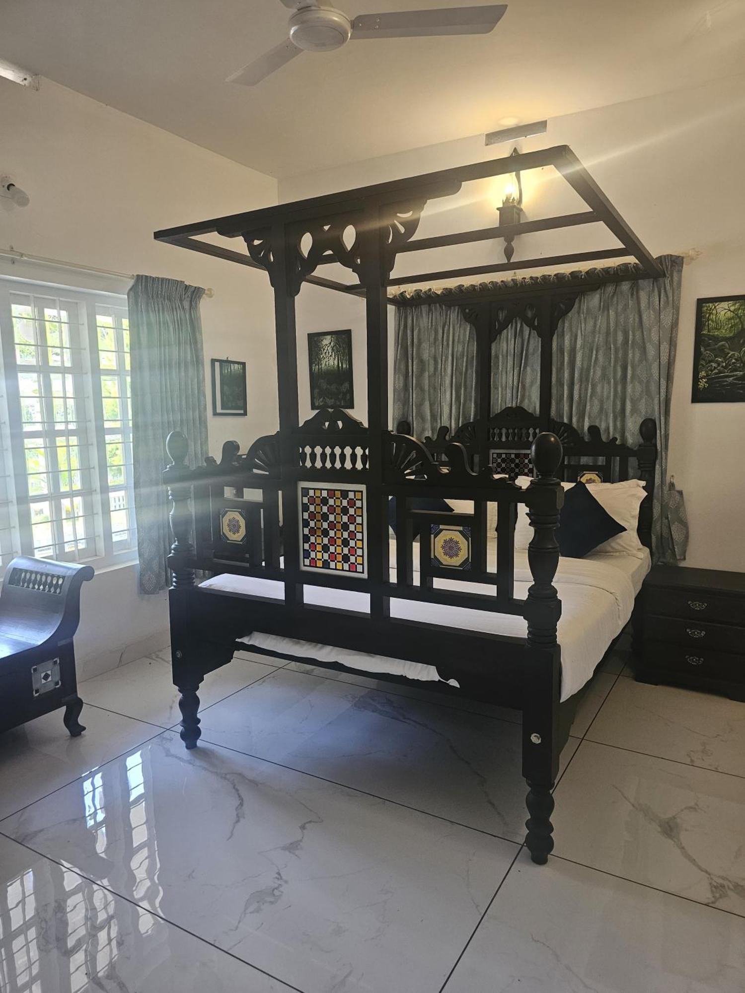 Padikkal Bungalow Витірі Екстер'єр фото